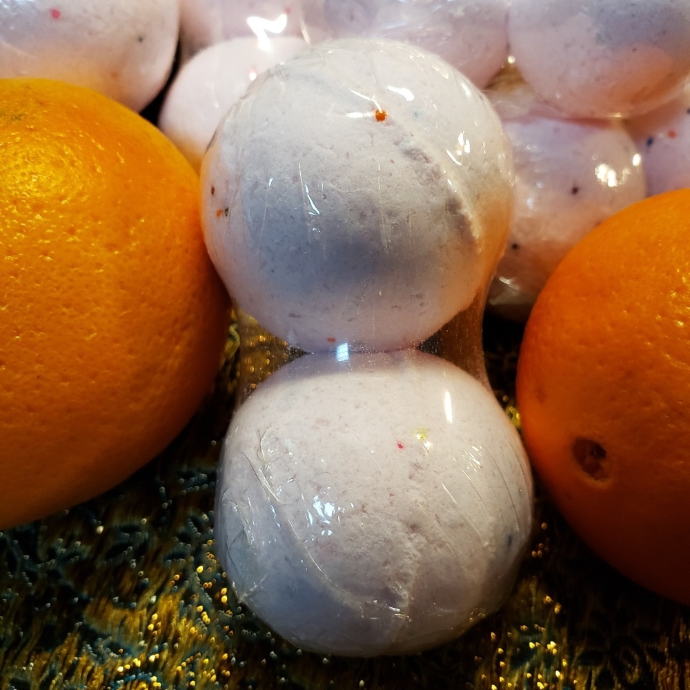 Handmade bath bombs - Picture 3 of 3